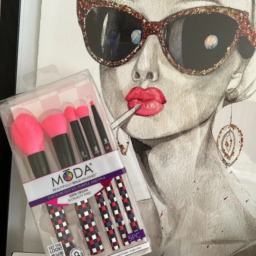 Moda hot pink Barbie pink cosmetic brush set